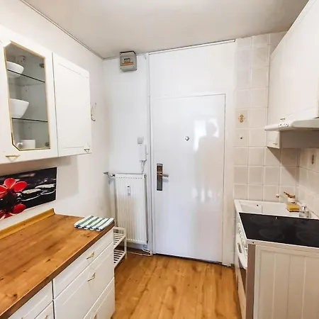 Quiet Apartment Near City Center Ljubljana Exterior photo