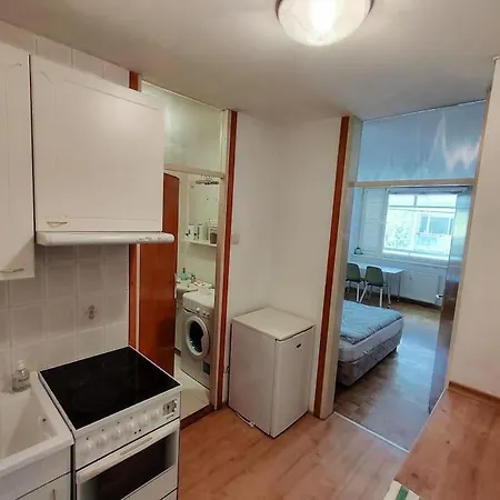 Quiet Apartment Near City Center Ljubljana Exterior photo